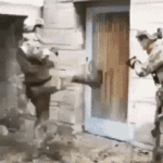 je-casse-la-porte.gif je-casse-la-porte.gif